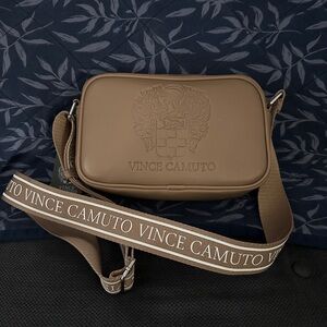 NWT: Vince Camuto crossbody bag
